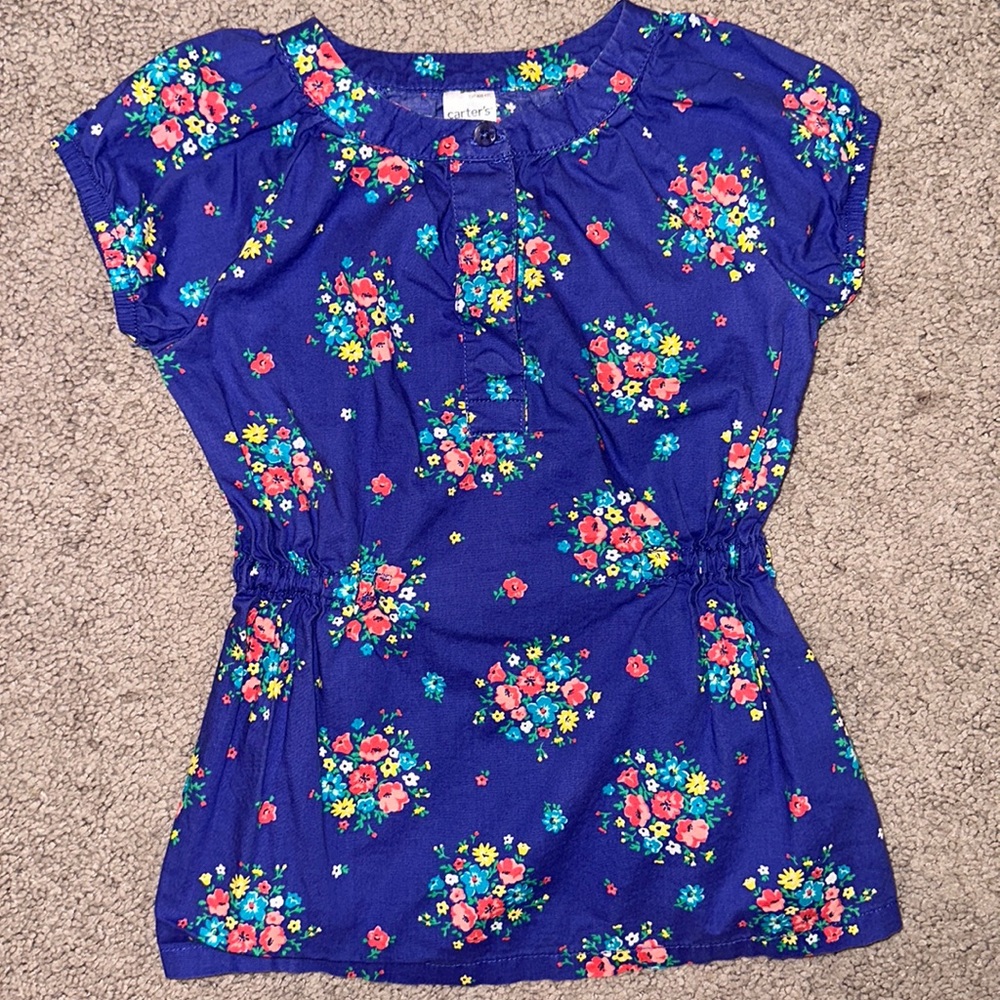 🏷️ 5 for $25 🏷️ Carter’s 3T top